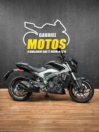 BAJAJ DOMINAR 250 